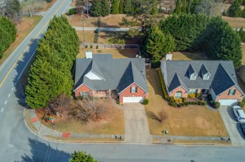 3581 Southpointe Hl Dr, Buford, GA 30519-7659
