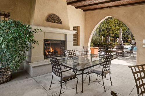 49 Bower Tree, Irvine CA  92603-0106 exterior
