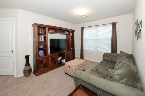 5302 Jay Thrush Dr, Richmond TX 77407-4011 exterior