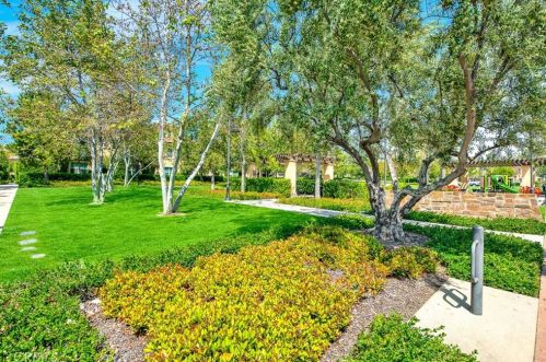 199 Rodeo, Irvine CA  92602 exterior