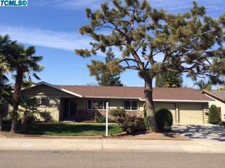 1337 Silvervale St, Visalia, CA 93277-4078