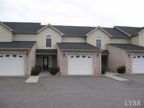 1045 Walnut Crest Ct, Forest, VA 24551-2152