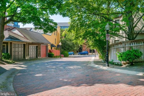 114 Vine St, Lancaster PA  17602-3550 exterior