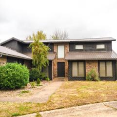 1917 Bowling Green Pl, Norman, OK 73071-7352
