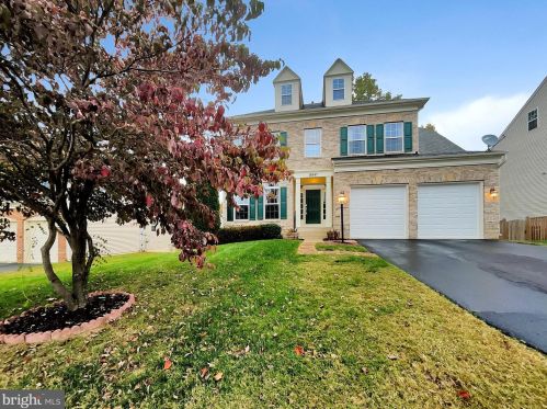 18947 Highland Park Dr, Triangle VA  22172-2067 exterior