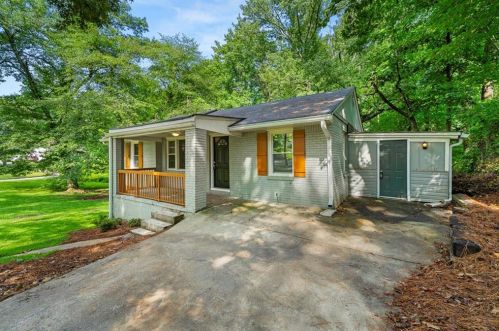 6368 Beverly Dr, Mableton, GA 30126-4910