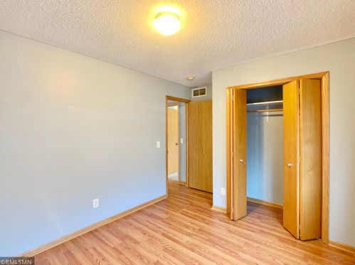 861 Desoto St, Saint Paul MN  55130-4233 exterior