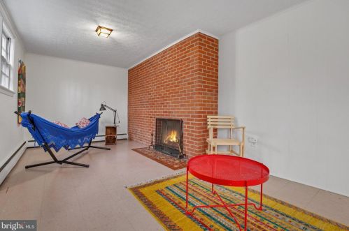 900 Balmoral Dr, Silver Spring MD  20903-1301 exterior