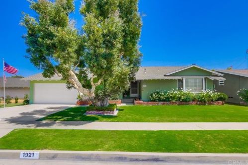 1921 Burnt Mill Rd, Tustin, CA 92780-3918