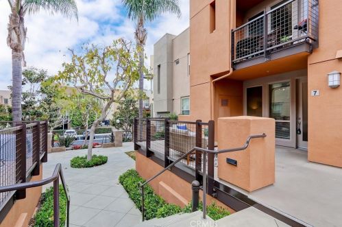 5408 149th Pl, Hawthorne CA  90250-8380 exterior