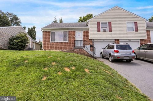 121 Irene Ave, Ephrata PA  17522-2169 exterior