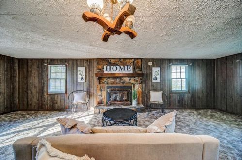 30 Leadhead Ct, Big Canoe GA  30143-5733 exterior