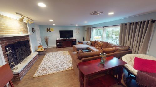 10 Sturgis Rd, Lavallette NJ 08735-2843 exterior