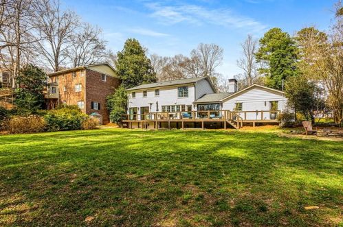 935 Landmark Dr, Atlanta GA  30342-2405 exterior