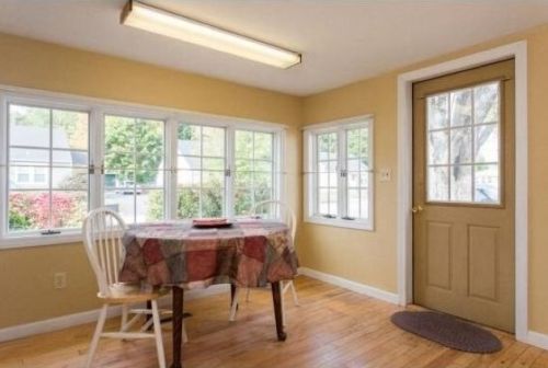 12 Davis St, Somersworth, NH 03878-1704