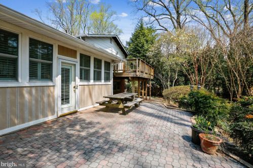 200 Eldrid Dr, Silver Spring MD 20904-2912 exterior