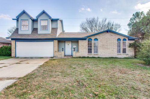 509 Russell Rd, Fort Worth TX  76140-3635 exterior