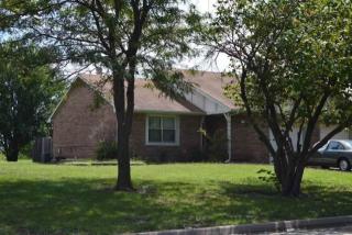 7313 17th St, Wichita, KS 67206-1065