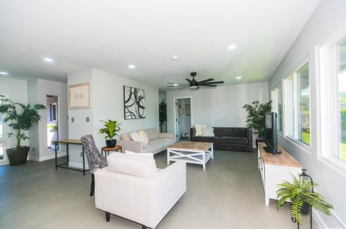 1575 Ala Noni Pl, Honolulu HI  96818-1536 exterior