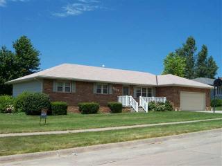 1619 Berry Hill Dr, Hadar, NE 68701-3327