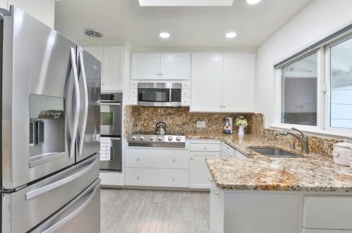 1731 Larkellen Ln, Los Altos CA exterior