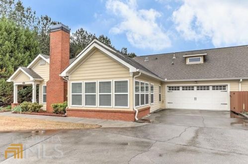 2305 Chimney Cottage Cir, Marietta, GA 30066-7307