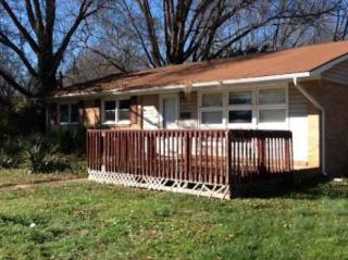 812 Sycamore Rd, Graham, NC 27253-3145