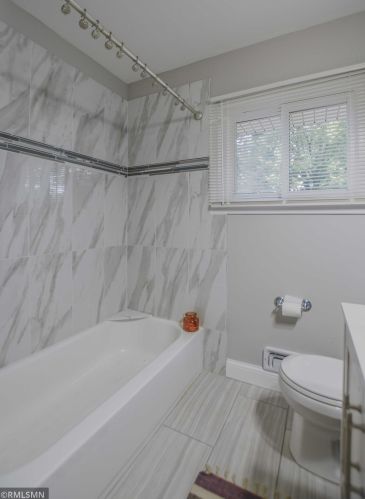 11316 Heights Dr, Minneapolis MN  55433-3528 exterior