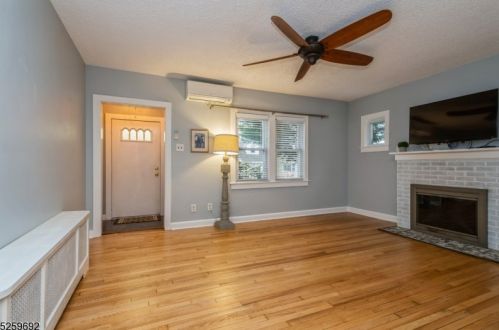 22 King Ave, Trenton, NJ 08638-2120