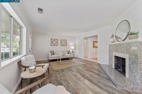 1925 Alvina Dr, Concord CA  94523-2801 exterior