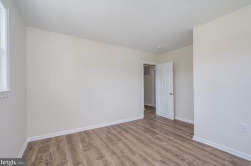 201 Pointfield Dr, Harpers Ferry WV 25425-5173 exterior