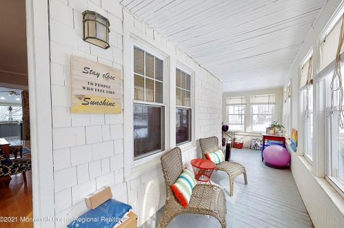 104 Bank St, Tinton Falls NJ  07701-1337 exterior