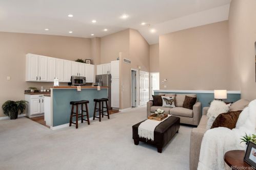 6122 Yale Ave, Denver, CO 80222-7063