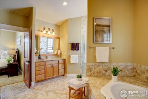 7481 Spg Dr, Boulder CO  80303-5119 exterior