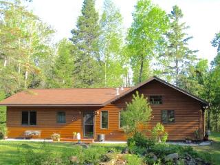 5741 Wildlife Dr, Duluth, MN 55803-9228