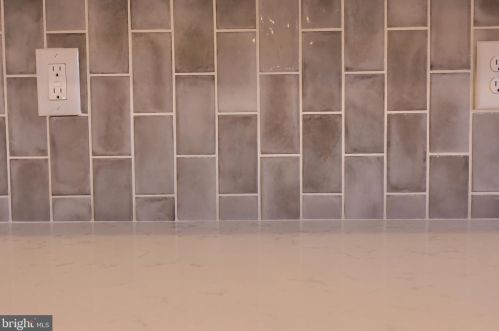 21 Mary St, Lancaster PA  17603-3424 exterior