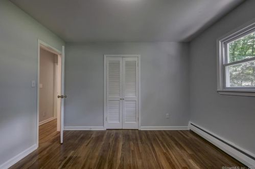34 Brookwood Ln, Huntington CT  06484-2051 exterior