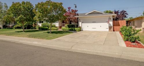 9424 Mary Ellen Way, Elk Grove, CA 95624-1911