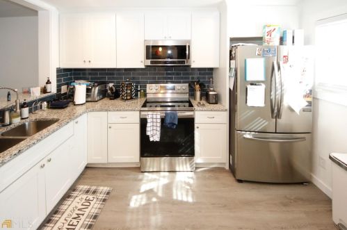 4143 Stillwater Dr, Duluth GA  30096-5594 exterior