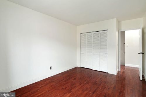 1712 Bainbridge St, Philadelphia PA  19146-1918 exterior
