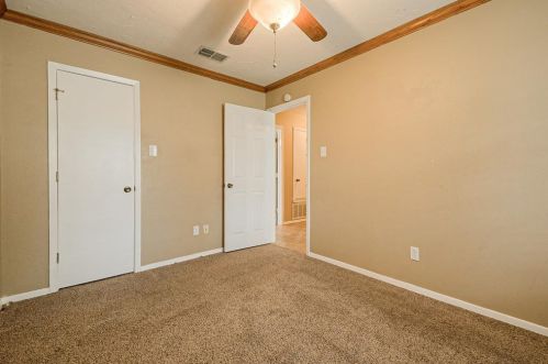 501 Center St, Whitewright TX 75491-2804 exterior