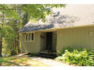 36 Davies Dr, Ellsworth, NH 03285-6884