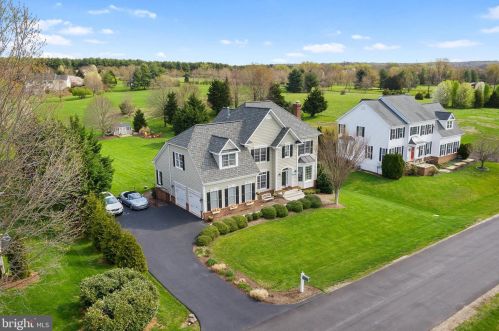 42306 Big Springs Ct, Leesburg, VA 20176-6289