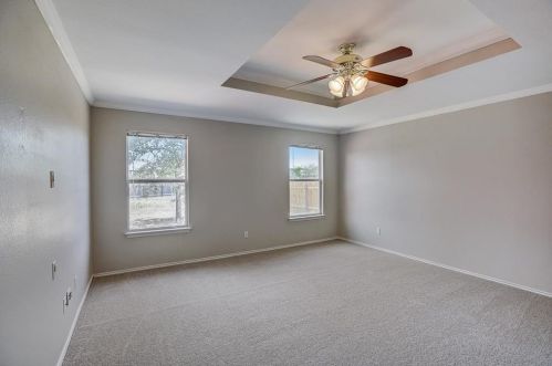 298 Spg Br Loop, Uhland TX 78640-5366 exterior