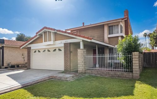853 Santa Fe Ln, Colton, CA 92324-6308