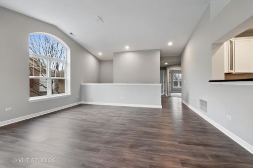 520 Commons Ct, Bannockburn IL  60015-4313 exterior