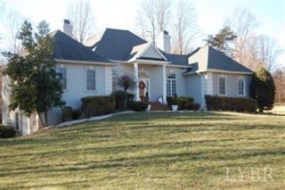 100 Brookstone Dr, Forest, VA 24551-2918