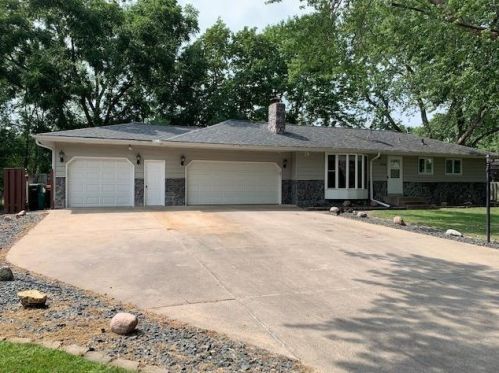 12216 Madison St, Minneapolis, MN 55434-3119