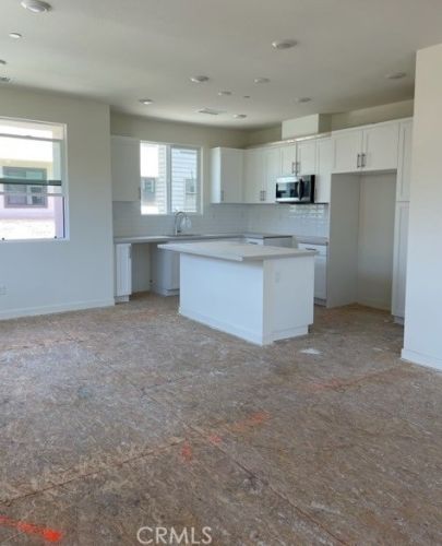 2943 Lincoln Ave, Anaheim, CA 92801