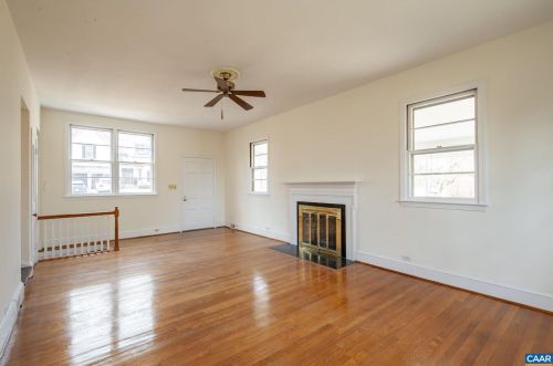 1618 Cambridge Cir, Charlottesville, VA 22903-1316